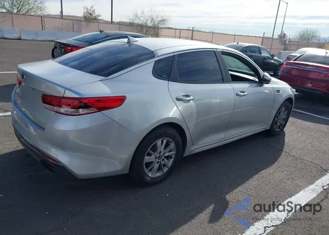 2018 Kia Optima Lx z USA, uszkodzony, nr VIN 5XXGT4L32JG198311